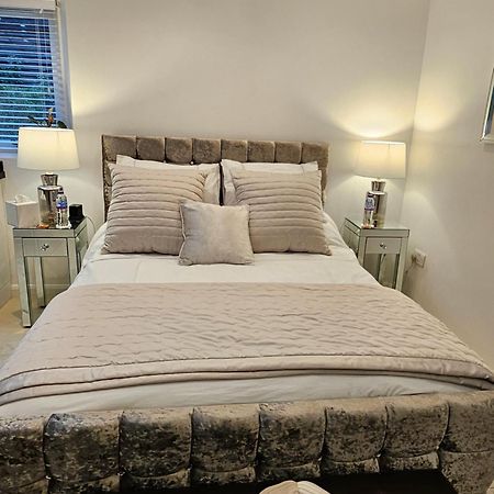 Beautiful One Bed Studio Flat - Dog Friendly Bridgwater Bagian luar foto