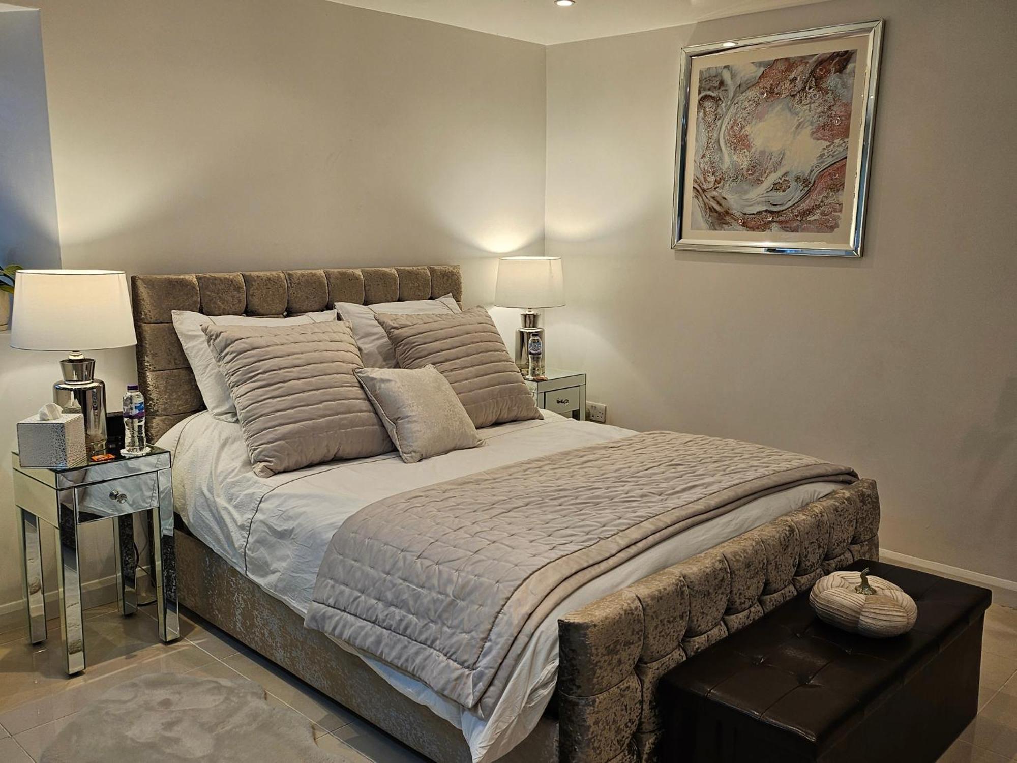 Beautiful One Bed Studio Flat - Dog Friendly Bridgwater Bagian luar foto